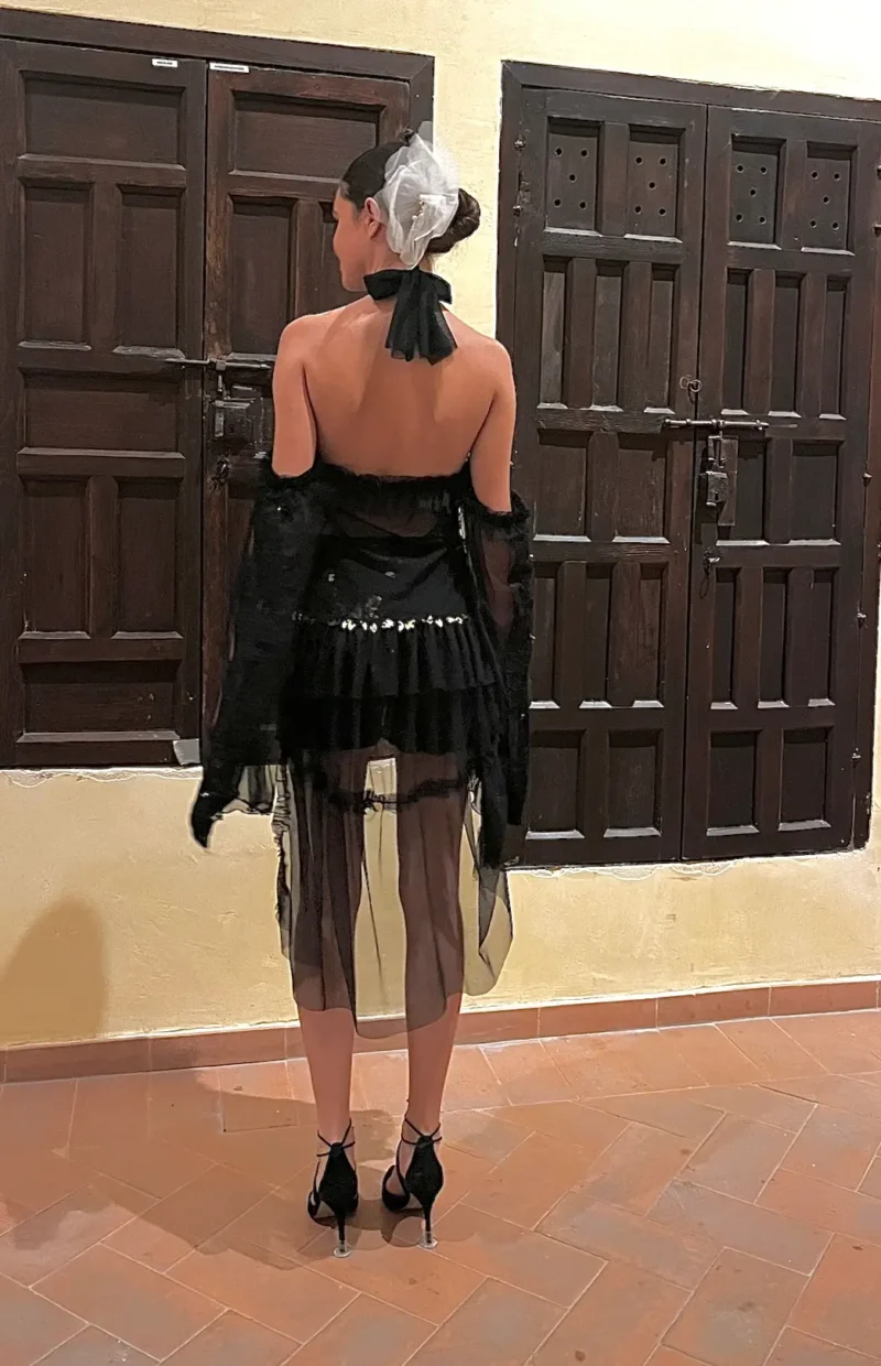 Jardín de Medianoche: Conjunto de Blusa y Short de Alta Costura